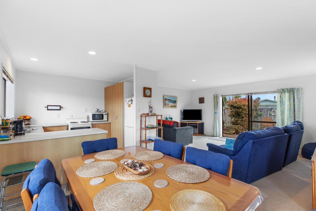 Riviera Casa - Mount Maunganui Holiday Home Екстериор снимка