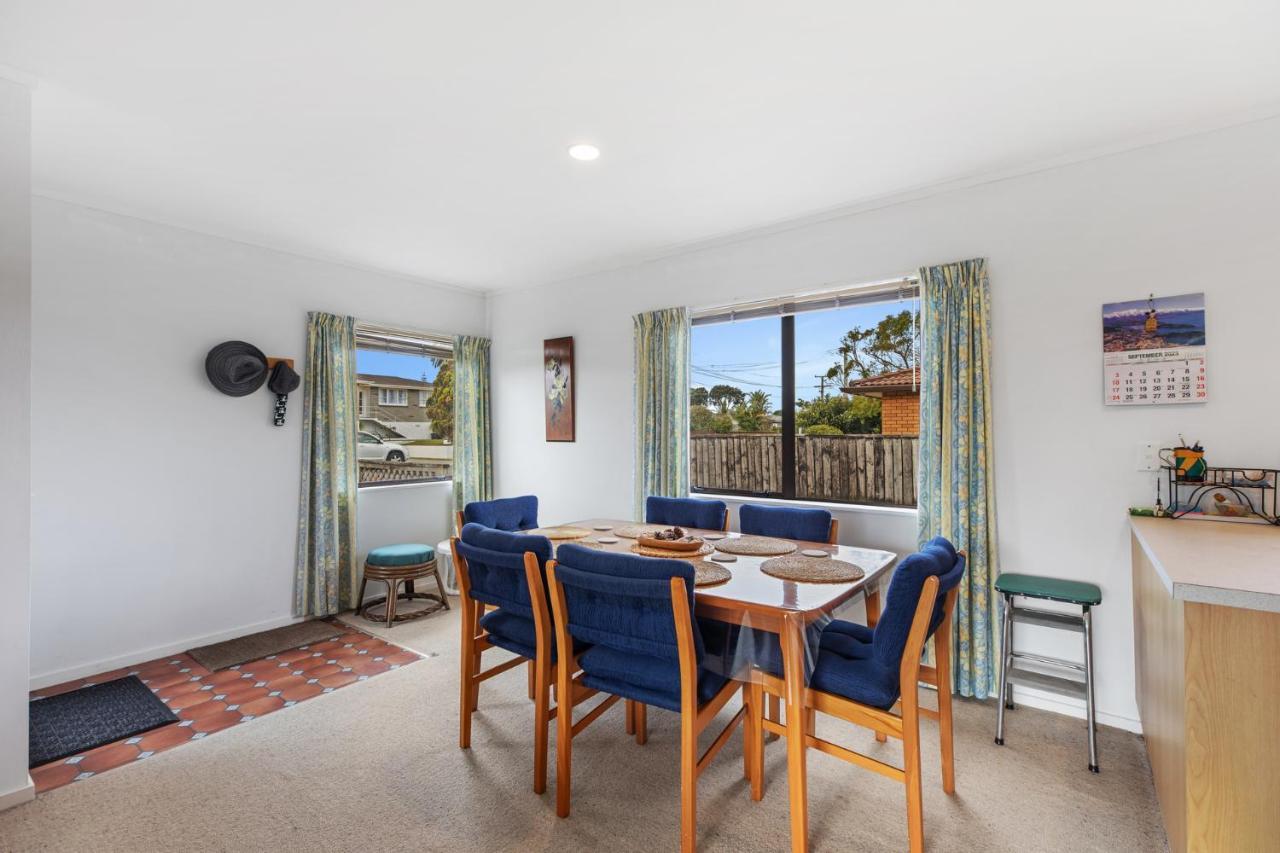 Riviera Casa - Mount Maunganui Holiday Home Екстериор снимка